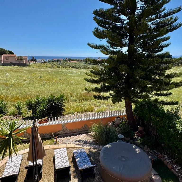 Villa Ina with Sea View in a Quiet Location in southern Sardinia - Casa con 2 Camere da Letto - 12