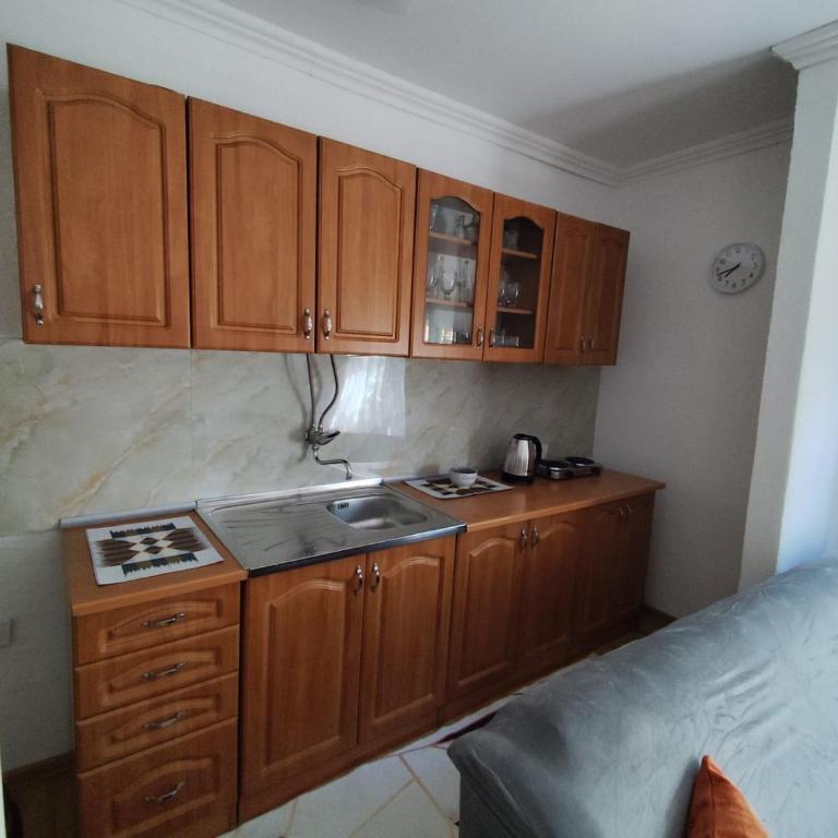 Apartment Dunja - Two-Bedroom Apartment - 12