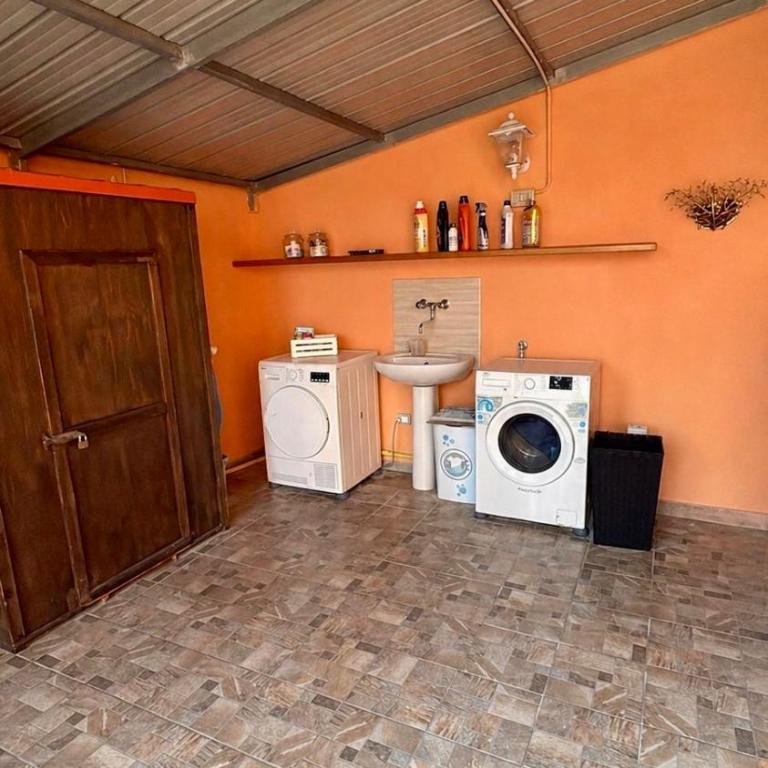 Villa Ina with Sea View in a Quiet Location in southern Sardinia - Casa con 2 Camere da Letto - 11
