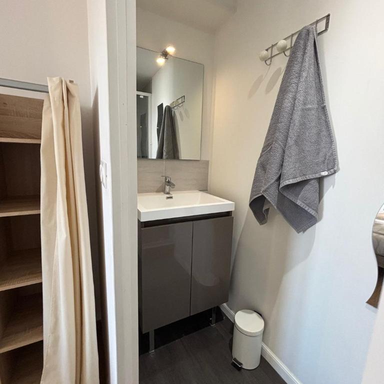 Vue imprenable sur Reims, 4 suites privatives - Appartement - 18