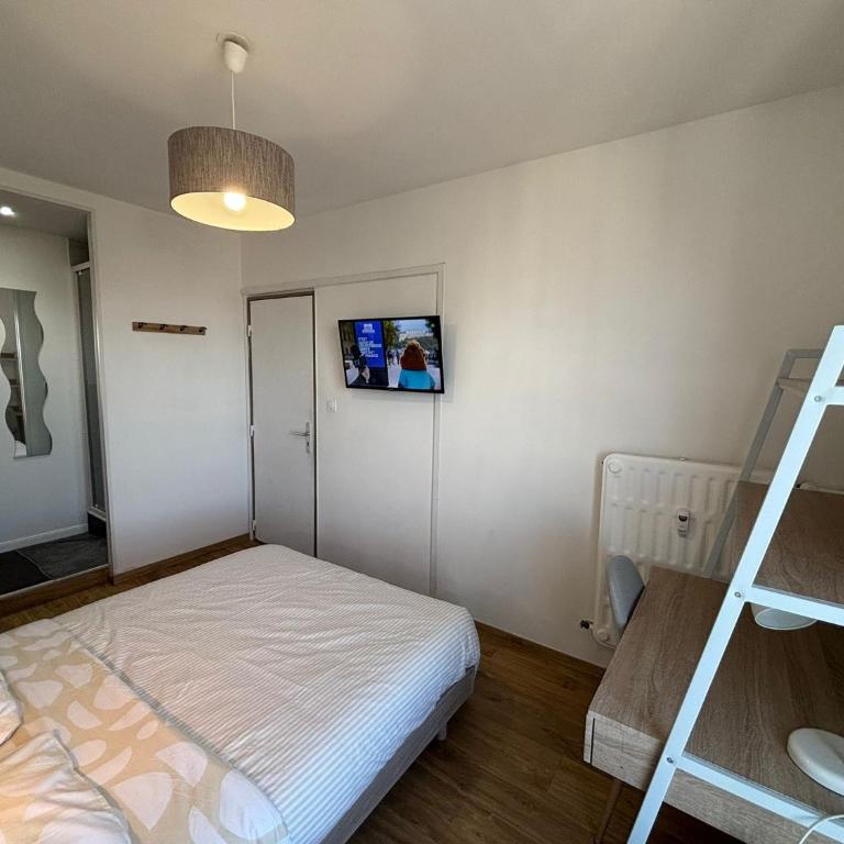 Vue imprenable sur Reims, 4 suites privatives - Appartement - 17