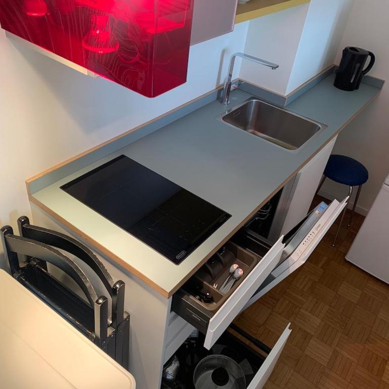 12 1 HOME luminoso monolocale Comasina M3 - One-Bedroom Apartment - 5