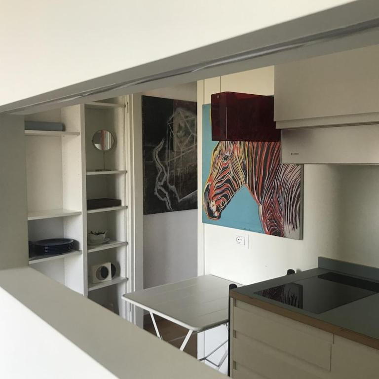 12 1 HOME luminoso monolocale Comasina M3 - One-Bedroom Apartment - 8