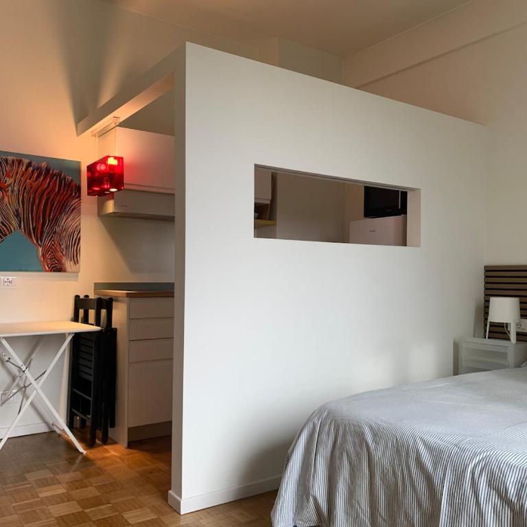 12 1 HOME luminoso monolocale Comasina M3 - One-Bedroom Apartment - 22