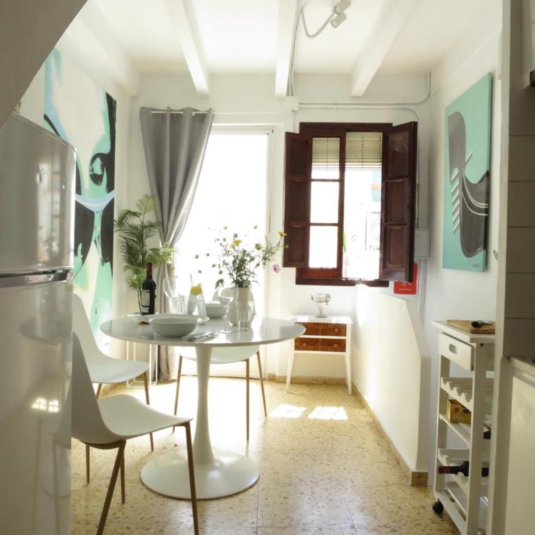 Casa al Castillo - charming & authentic townhouse - terrace with stunning castle views - Vacation Home - 4