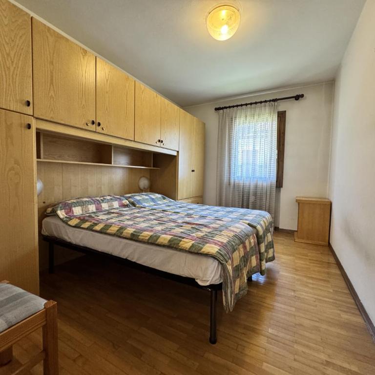 089 Ampio trilocale con doppi servizi, Giustino - Apartamento de 2 dormitorios - 12