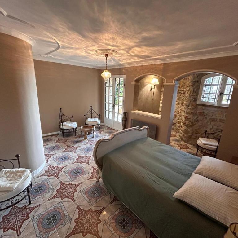 Luxury Villa and Panoramic View in Spéracèdes - Villa - 40