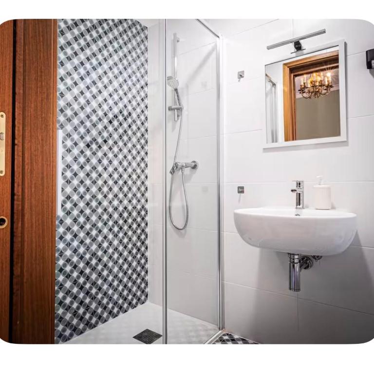 Grandma Roma San Giovanni - Camera Matrimoniale Familiare - 2