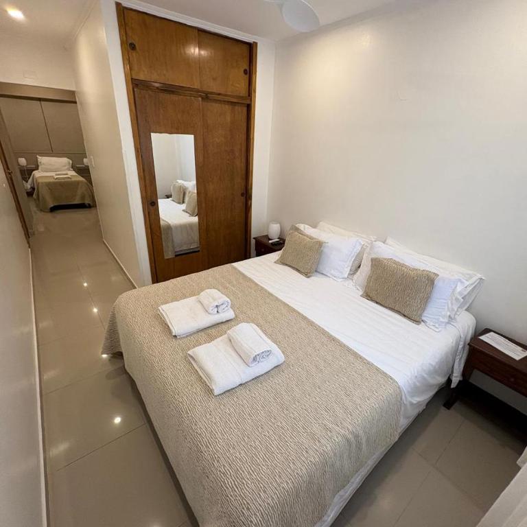 Postales Del Mar - Family Room with Private Bathroom - 1