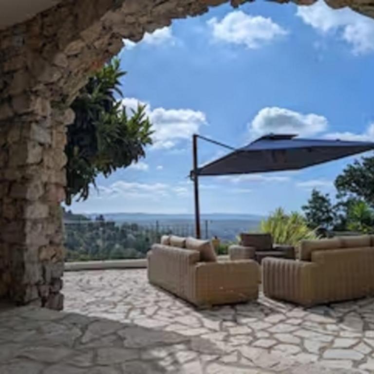 Luxury Villa and Panoramic View in Spéracèdes - Villa - 48
