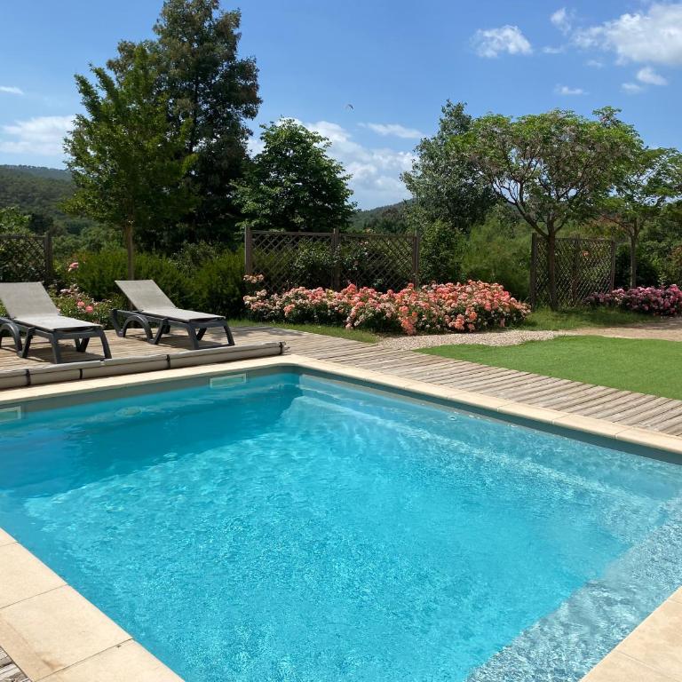 Le Jas du Pebrier - Maison de Vacances 4 Chambres - 17