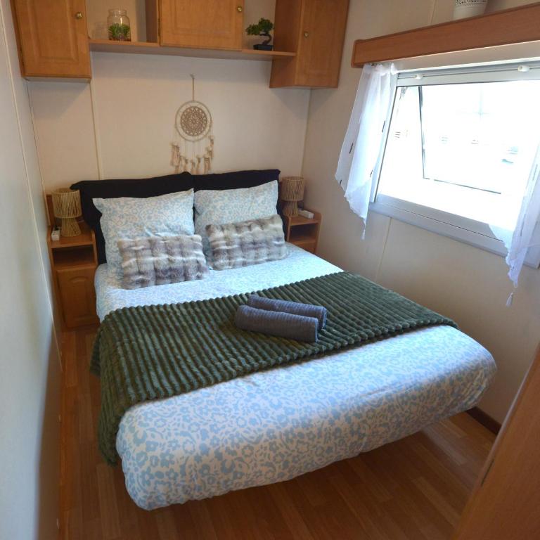 La Tribu Clim, Starlink & Proche Plages C' LA VIEconciergerie - Three-Bedroom Vacation Home - 18