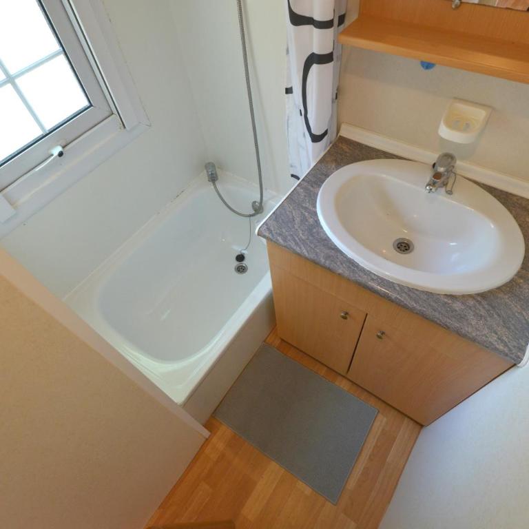 La Tribu Clim, Starlink & Proche Plages C' LA VIEconciergerie - Three-Bedroom Vacation Home - 23
