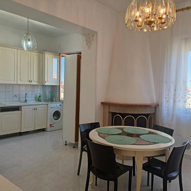 Appartamento Le Cochele - Three-Bedroom Apartment - 11