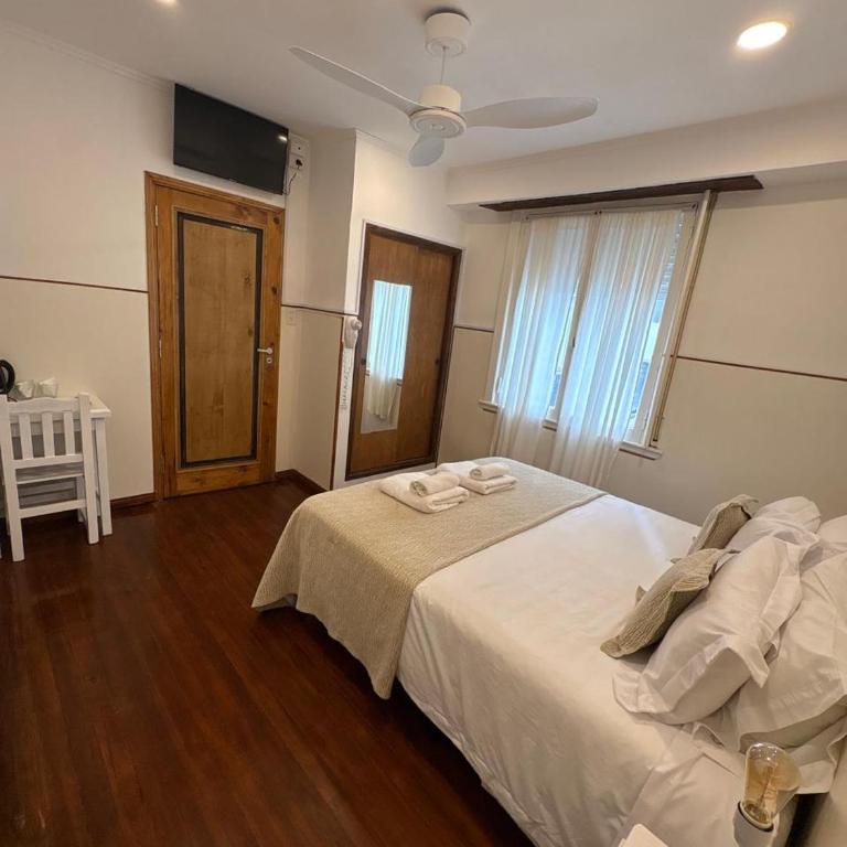 Postales Del Mar - Double Room with Private Bathroom - 11