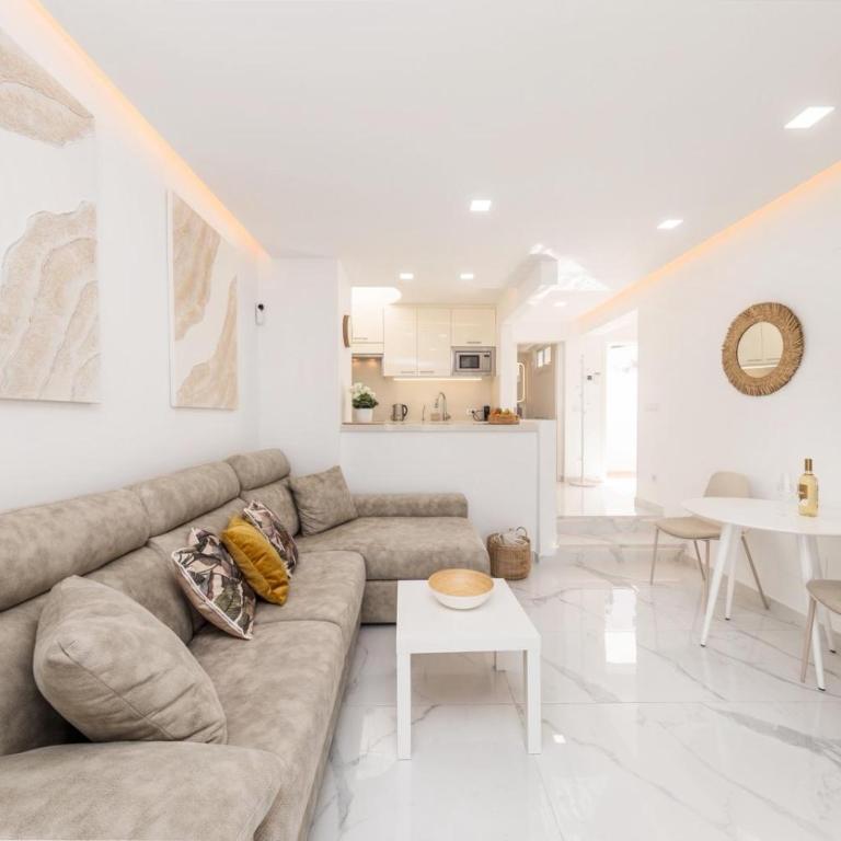 New Luxury Bungalow Costa Adeje -Holiday Valley - Two-Bedroom House - 26
