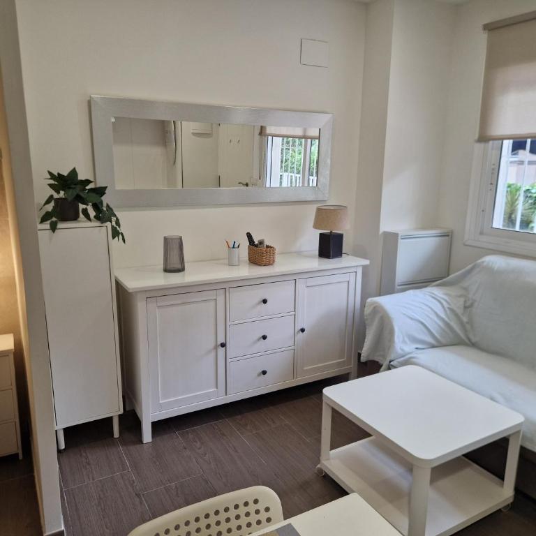 " La Casita de Pedro " - One-Bedroom Apartment - 78