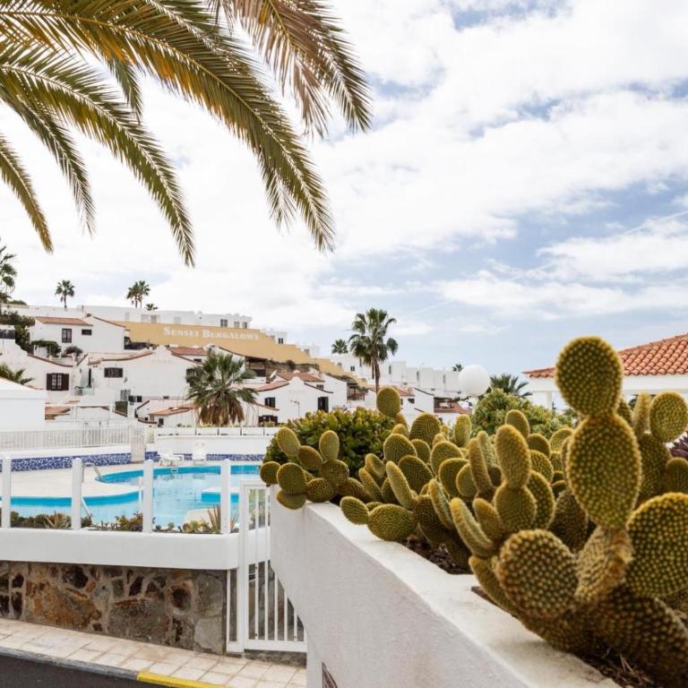 New Luxury Bungalow Costa Adeje -Holiday Valley - Two-Bedroom House - 5