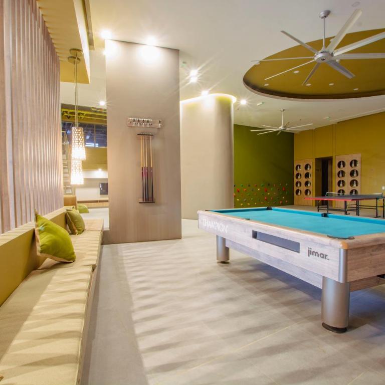Apartamento Resort Con Terraza y Vista A La Piscina Santa Marta, Rodadero Sur - Apartamento - 15