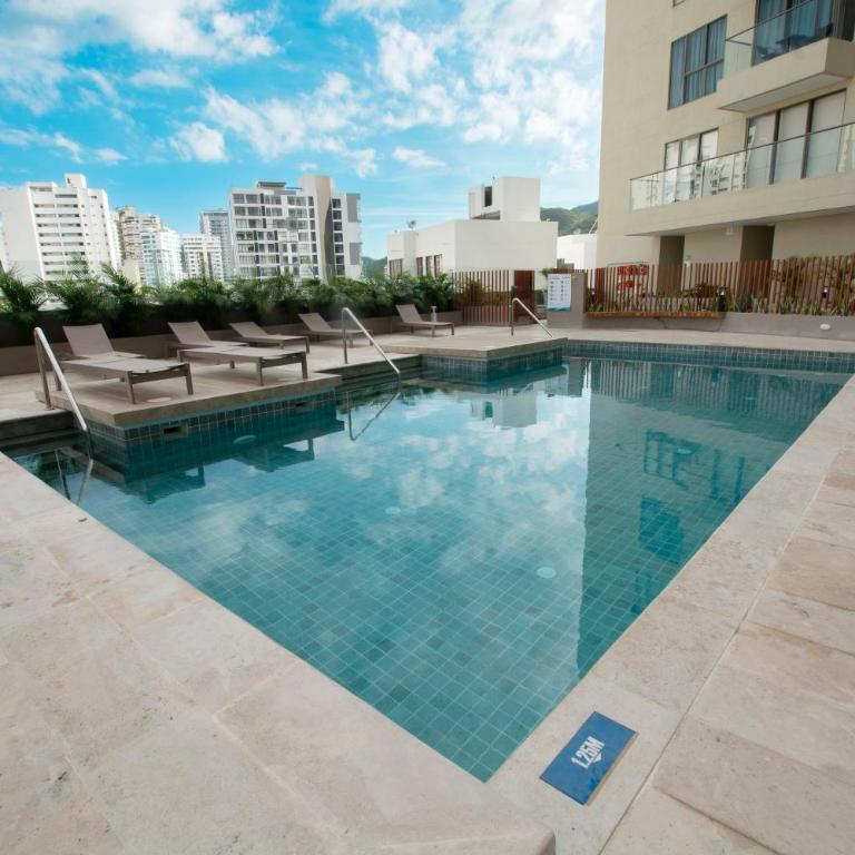 Apartamento Resort Con Terraza y Vista A La Piscina Santa Marta, Rodadero Sur - Apartamento - 2