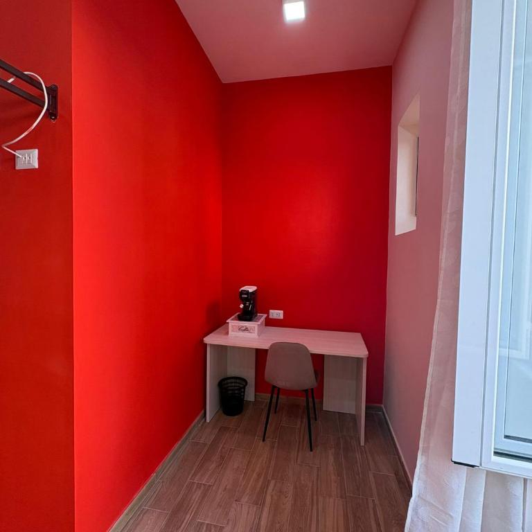 Partenope Napoli Suites - Camera Tripla con Bagno Privato - 18