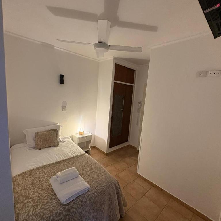 Postales Del Mar - Large Single Room - 2