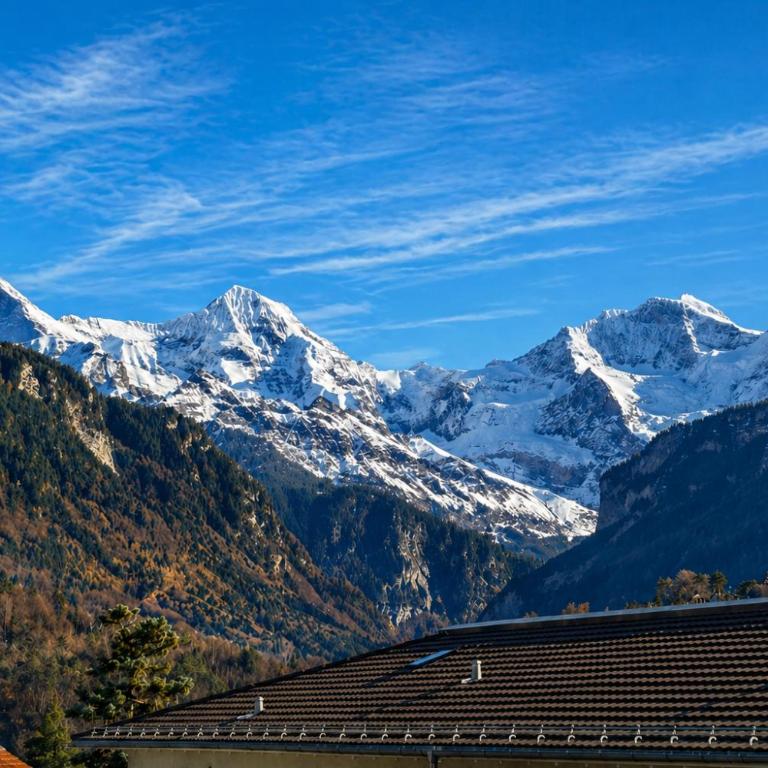 2BR Topview Mountain, Balcony, Interlaken - Apartment mit 2 Schlafzimmern - 1