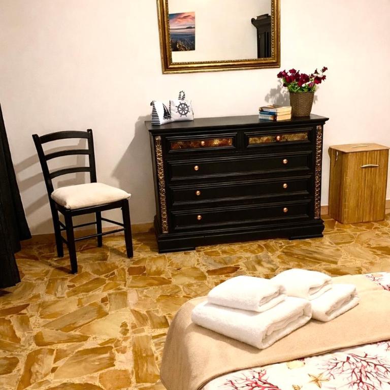 Apartment in Olbia by the waterfront - Appartamento con 2 Camere da Letto - 6