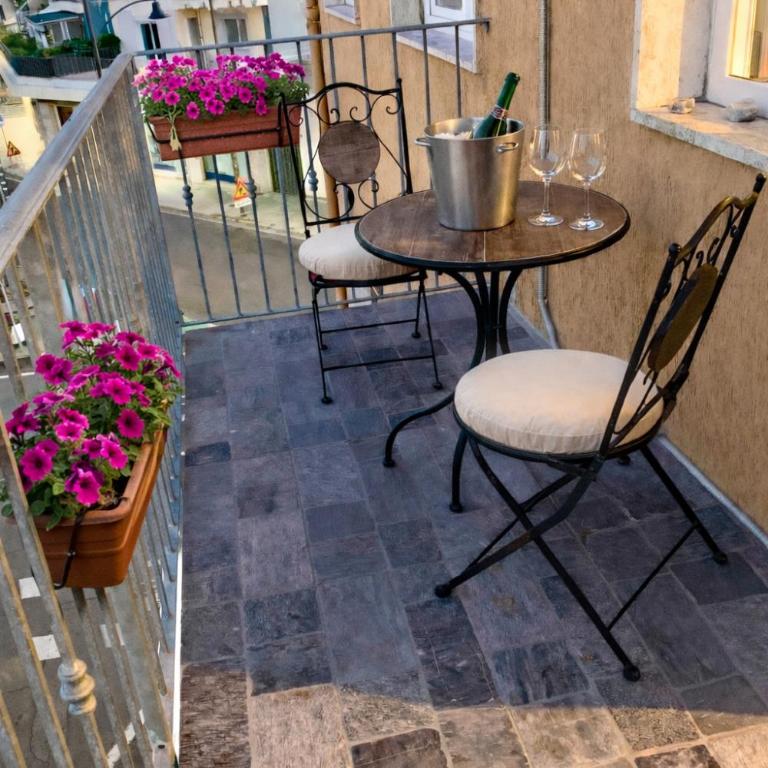 Apartment in Olbia by the waterfront - Appartamento con 2 Camere da Letto - 12