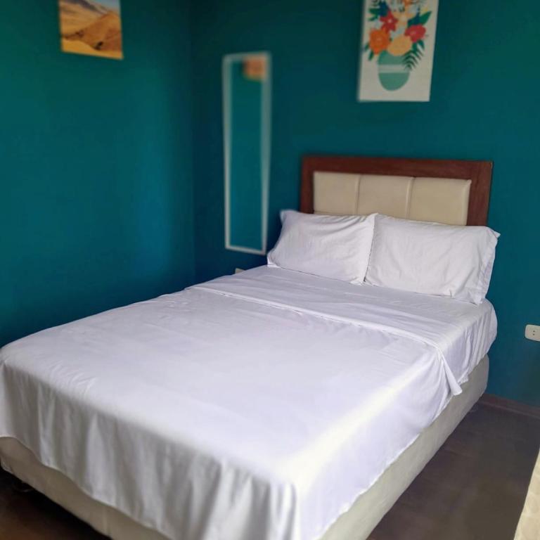 San Miguel Airport Rooms Lima - Habitación Doble con baño privado - 2