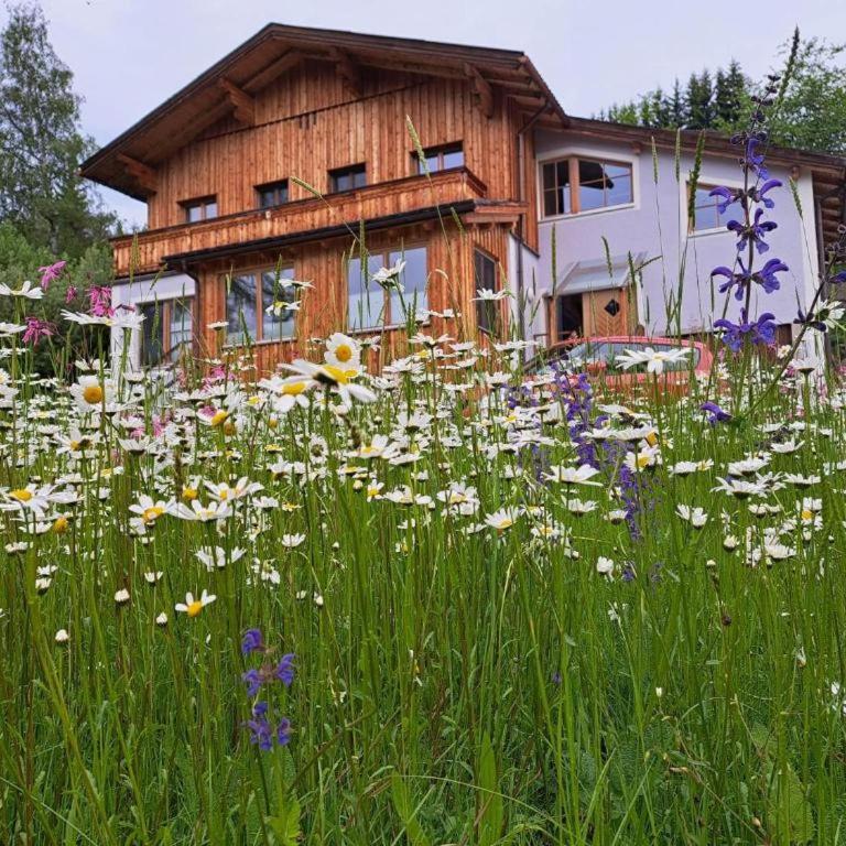 Ferienwohnung Rosenduft - Apartment mit 1 Schlafzimmer - 1