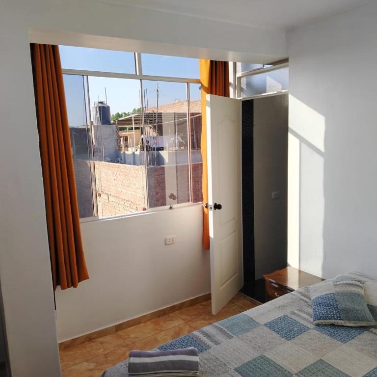 Matryoshka - Double Room with Private Bathroom - 10