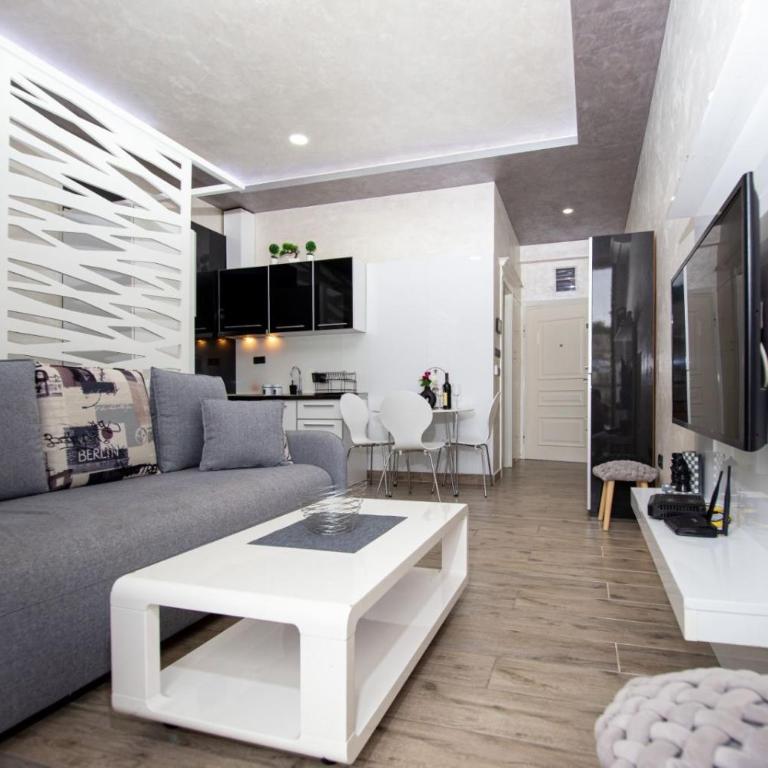 Victoria Studio 73 - Studio with Terrace - 9