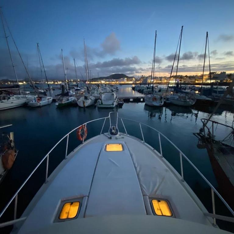 Corralejo Boat Experience - Casa Móvil - 21