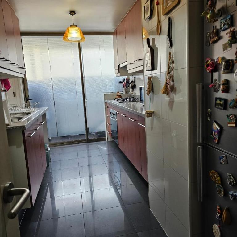 Espectacular Depto en Parque Brasil, Ideal para Exponor - Three-Bedroom Apartment - 21