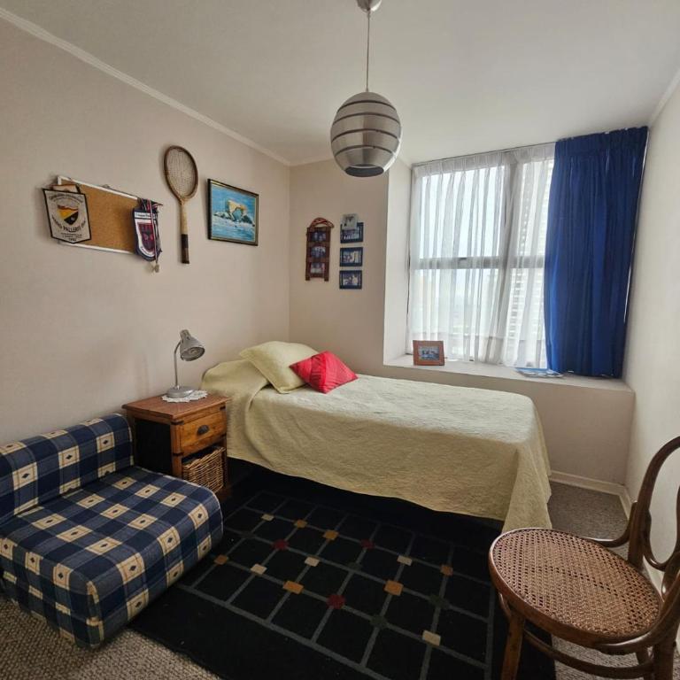 Espectacular Depto en Parque Brasil, Ideal para Exponor - Three-Bedroom Apartment - 32