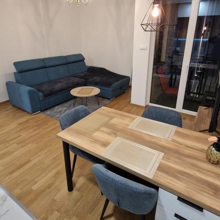 Modern Studio in Atrium Residence - One-Bedroom Apartment - 4