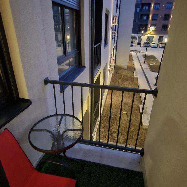 Modern Studio in Atrium Residence - One-Bedroom Apartment - 6