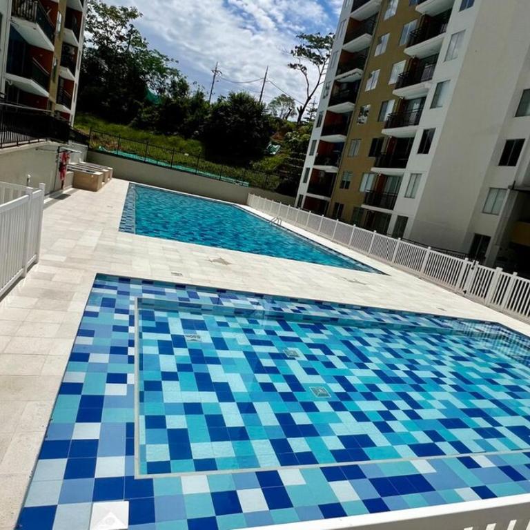 Apto vacacional, piscina, jacuzzi, turco, sauna - Apartamento de 2 dormitorios - 16