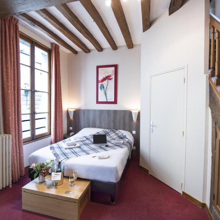 Logis Hôtel Restaurant Cristal - Chambre en Duplex - 3