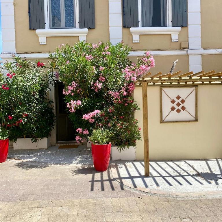 Maison de Caractère avec Piscine - Villa mit 3 Schlafzimmern - 51