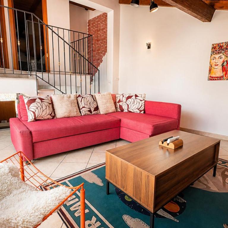 Rooftop Penthouse 3BR Sleeps 6 Historic Catania - Two-Bedroom Apartment - 12