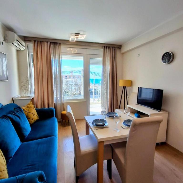 Bar Sunny Paradise - One-Bedroom Apartment - 1