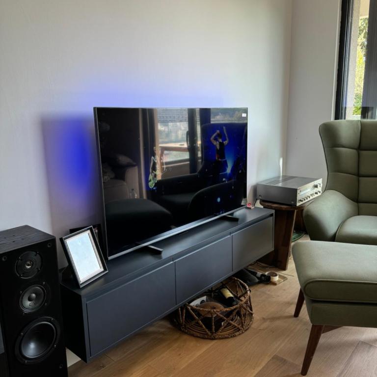 Mias - One-Bedroom Apartment - 1