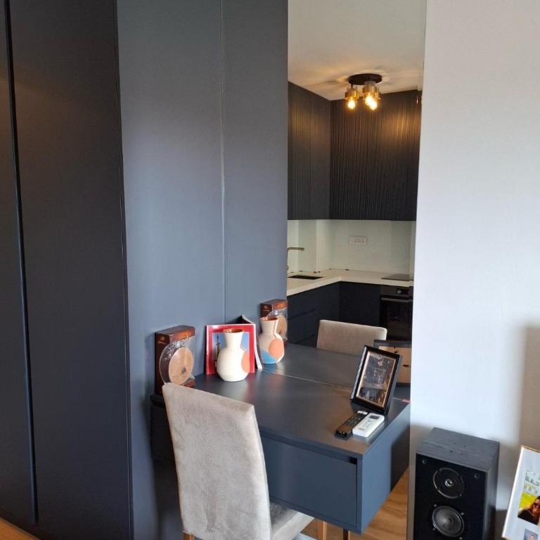Mias - One-Bedroom Apartment - 3