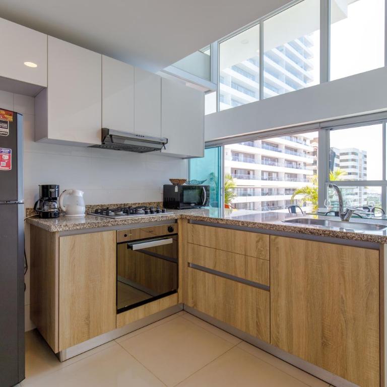 Apartamento de tres alcobas - Three-Bedroom Apartment - 50