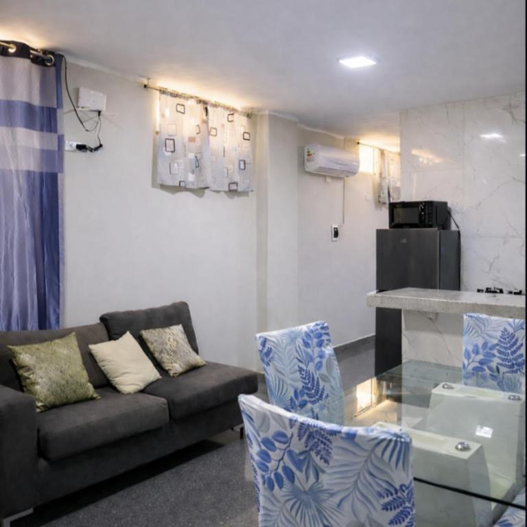 Calle España - 2do piso - solo habitación principal - Apartamento de 1 dormitorio - 8