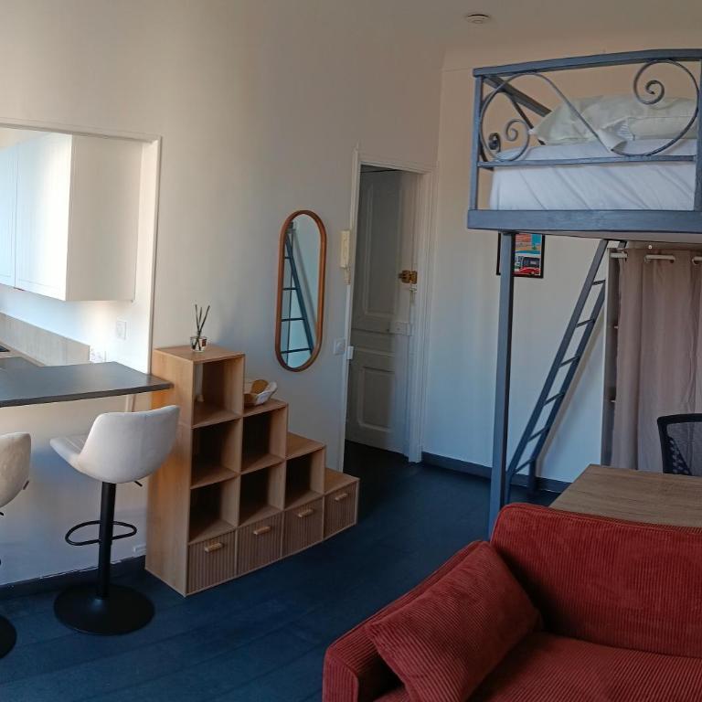 Studio calme, proche du tramway - Appartement 1 Chambre - 13