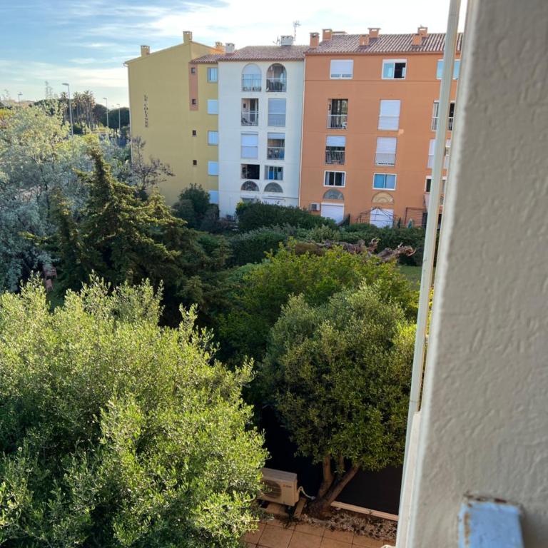 C19 Saint Loup - One-Bedroom Apartment - 16