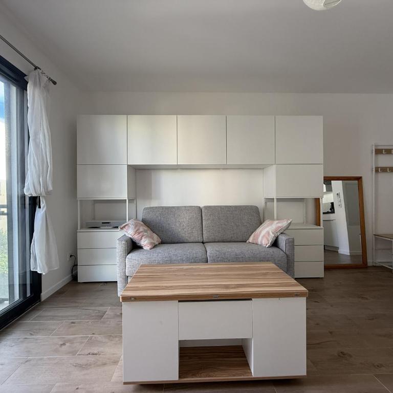 Centre Juan, studio calme, Clim, pk - Studio avec Balcon - 3
